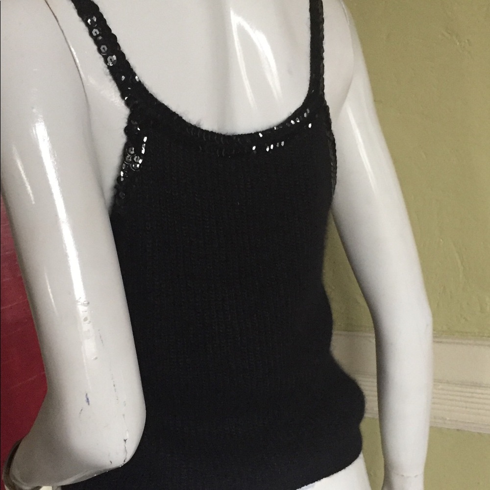 Pronto Moda lowcut top - Picture 2 of 4